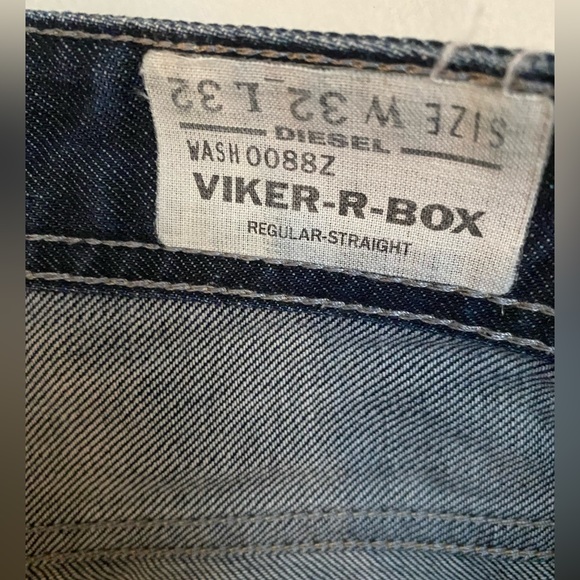 Diesel Viker-R-Box Size 32 - Picture 3 of 15